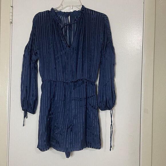 Alice + Olivia Callan Silk Romper striped blue long sleeve size US 4 - Picture 7 of 8